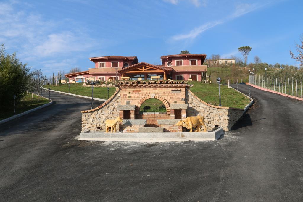 Agriturismo Ciociaro " Il Colle " Hotel Ristorante Ceprano Buitenkant foto