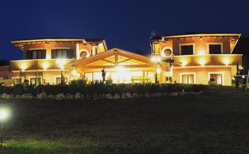Agriturismo Ciociaro " Il Colle " Hotel Ristorante Ceprano Buitenkant foto