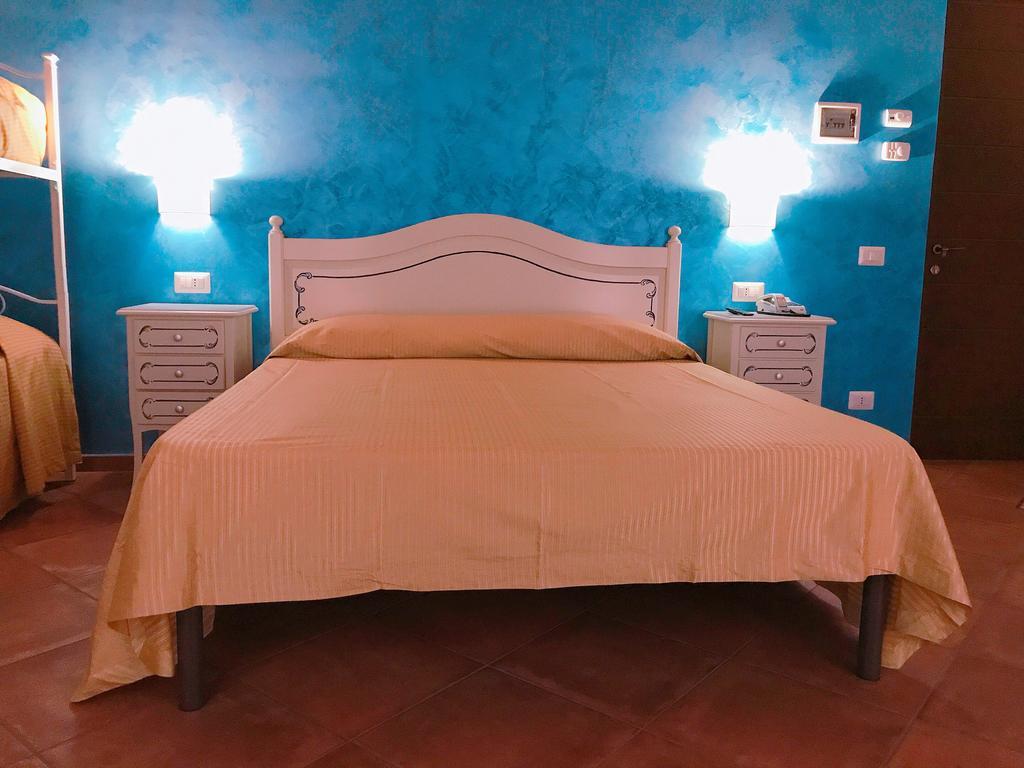 Agriturismo Ciociaro " Il Colle " Hotel Ristorante Ceprano Buitenkant foto